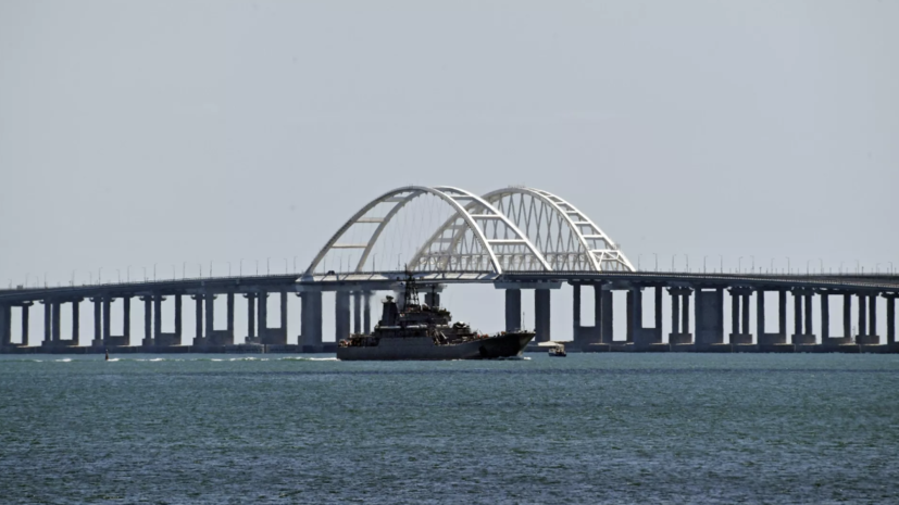 Хакеры RaHDit опубликовали маршруты кораблей, с которых могли ударить по Крымскому мосту