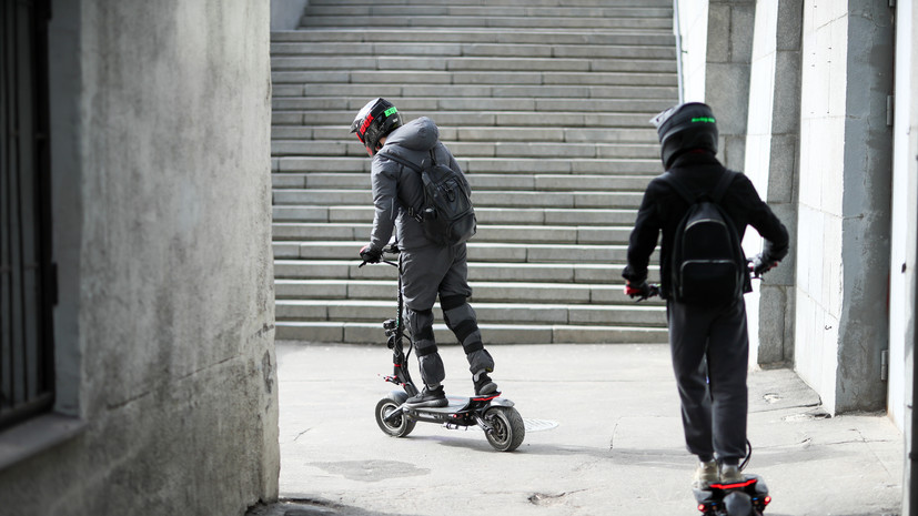 Специалист Мельников: обучать детей правилам езды на электросамокате следует на уроках физкультуры