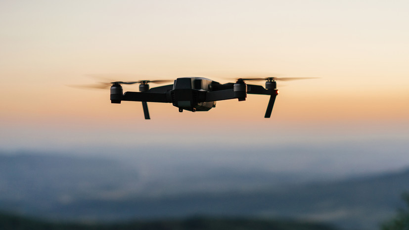 Госдума приняла закон о праве силовиков, МЧС и ряда ЧОП пресекать движение беспилотников