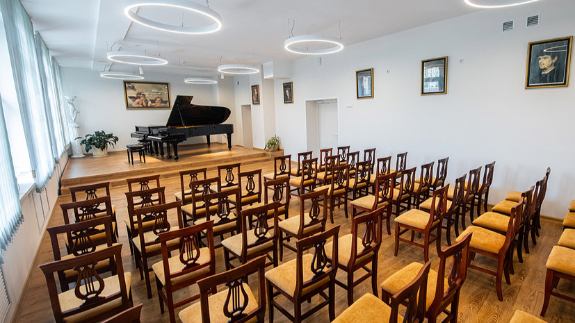 В Москве определены лучшие детские школы искусств и учителя по итогам двух конкурсов