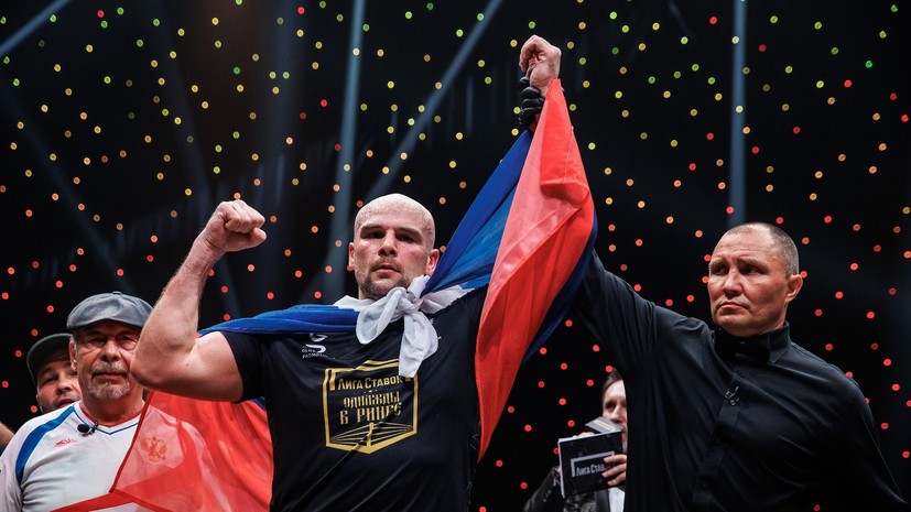 Кузьмин победил Монтеса техническим нокаутом