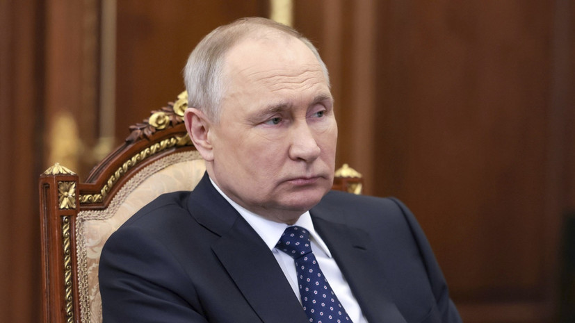 Путин подписал закон о штрафах за невыполнение предписаний об иноагентах