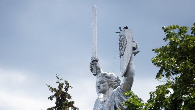 В Киеве заявили о планах сделать Украину «оружейным арсеналом свободного мира»