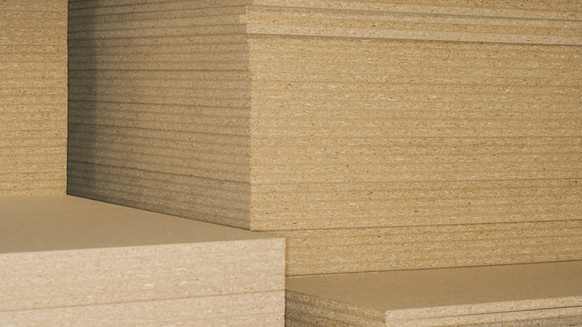 Россия ввела заградительную пошлину в 50% на импорт фанеры из недружественных стран