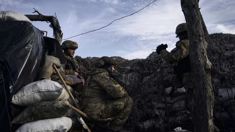 Военная хроника: ВСУ несут большие потери в Старомайорском