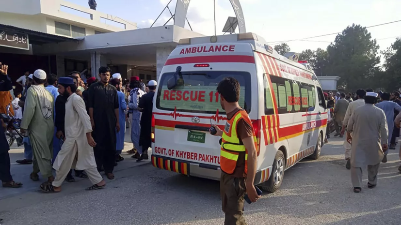 Geo: в результате взрыва на съезде партии в Пакистане пострадали не менее 200 человек