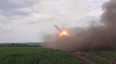 Ракетные пуски из ТОС-1А «Солнцепёк»