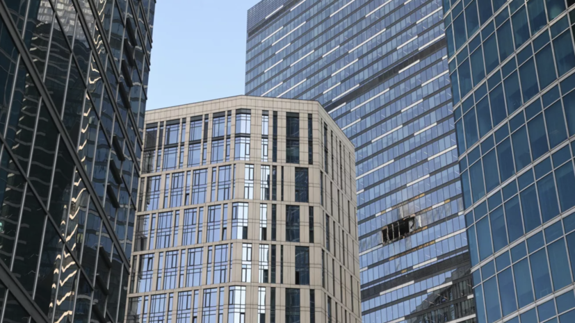 Сотрудники Минэкономразвития продолжили работать на удалёнке после атаки БПЛА