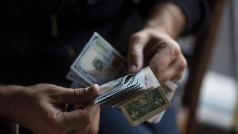 Минфин России возобновит покупки валюты на внутреннем рынке по бюджетному правилу