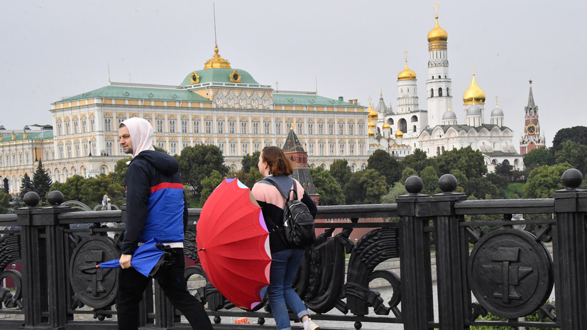 В Москве предупредили о дожде с грозой и ветре с порывами до 15 м/c 