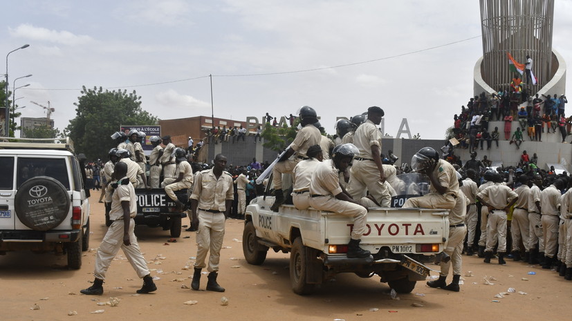 Военное руководство ЭКОВАС решило отказаться от использования силы против Нигера