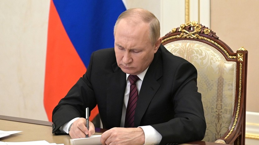 Путин подписал закон о повышении верхней границы призывного возраста в России до 30 лет