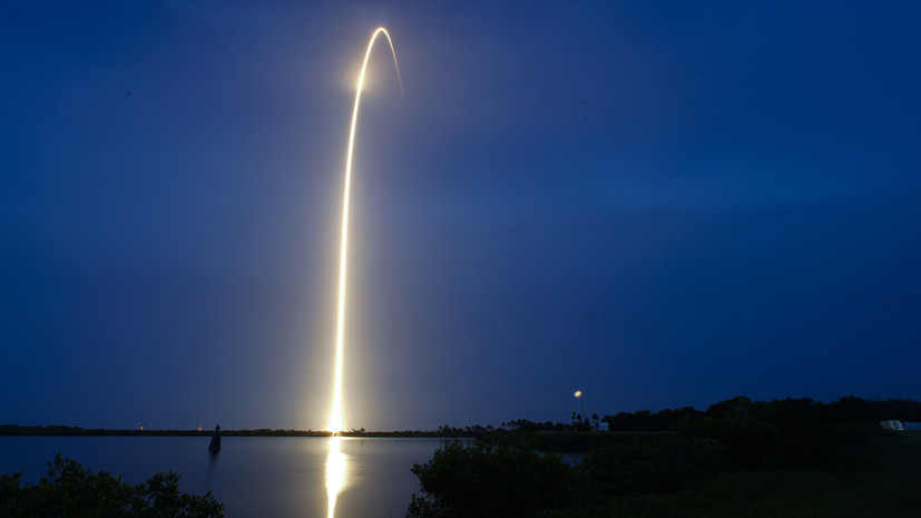 SpaceX выведет на орбиту новую партию спутников Starlink
