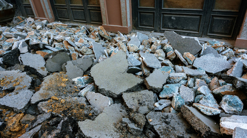 Власти Дериндже: оставшихся под завалами после взрыва в порту нет