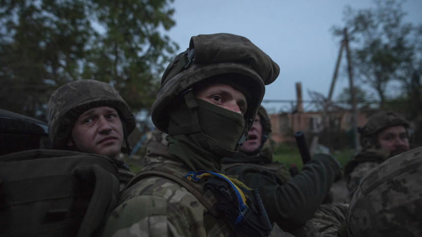 Военная хроника опубликовала видео уничтожения группы солдат ВСУ в боях за Новосёловское