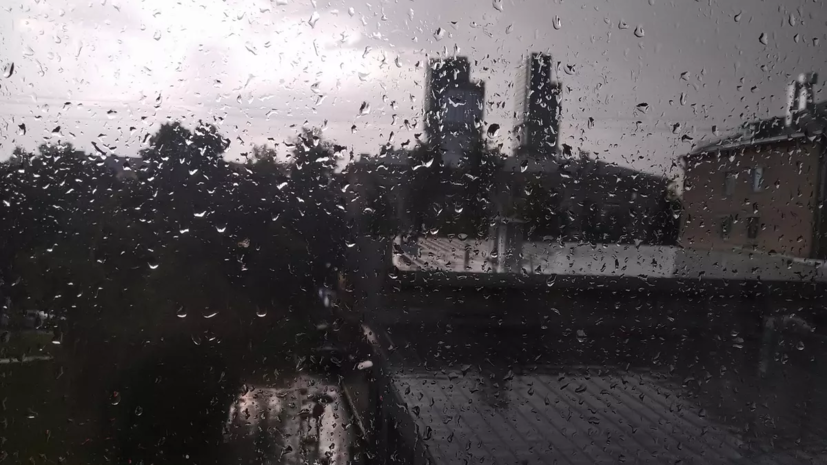 В Челябинске за ночь выпало 19 миллиметров осадков