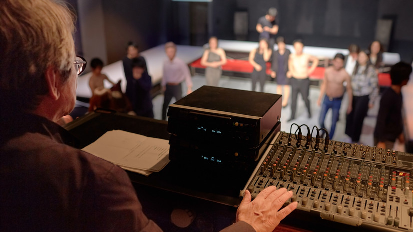 Постижёр, резонёр, клакёр: тест RT о театральных терминах