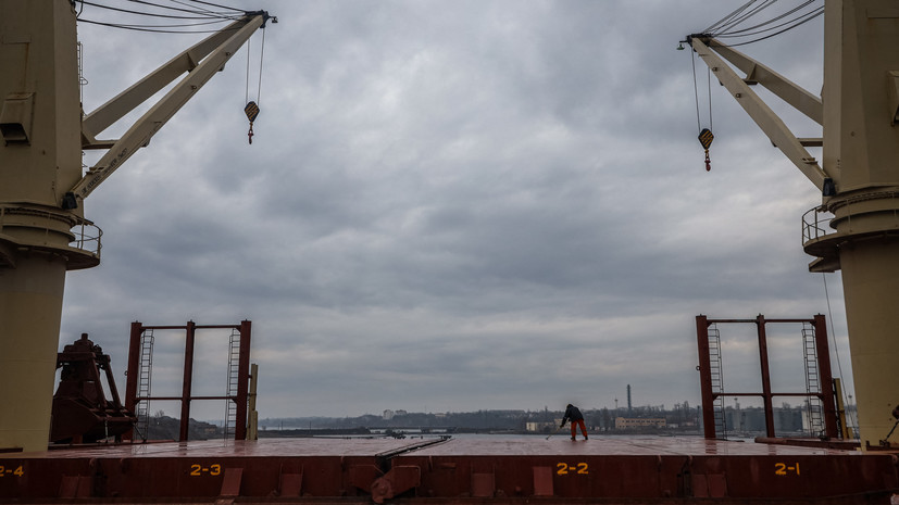 ВМС Украины открыли временные коридоры в Чёрном море для прохода торговых судов