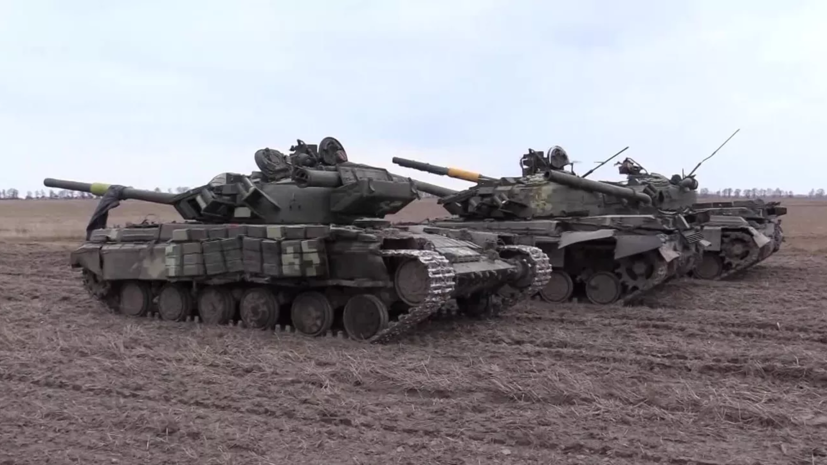 Военкор RT Жданов показал на видео неожиданную для ВСУ работу танка и двух БМП ВС России