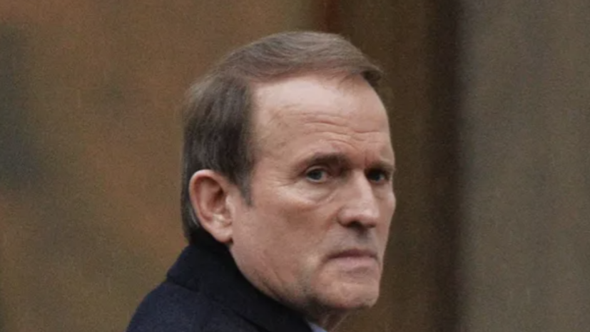 Медведчук заявил, что с Украины уехала почти половина граждан