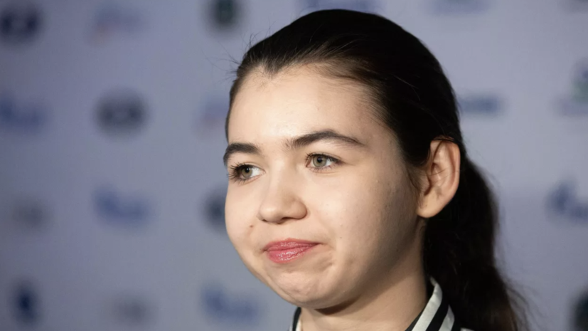 Александра Горячкина обыграла Тань Чжунъи в первой партии 1/2 финала ...