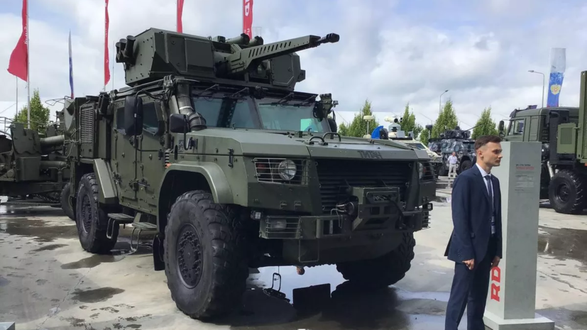 Динамический показ военной техники прошёл в рамках форума «Армия-2023»