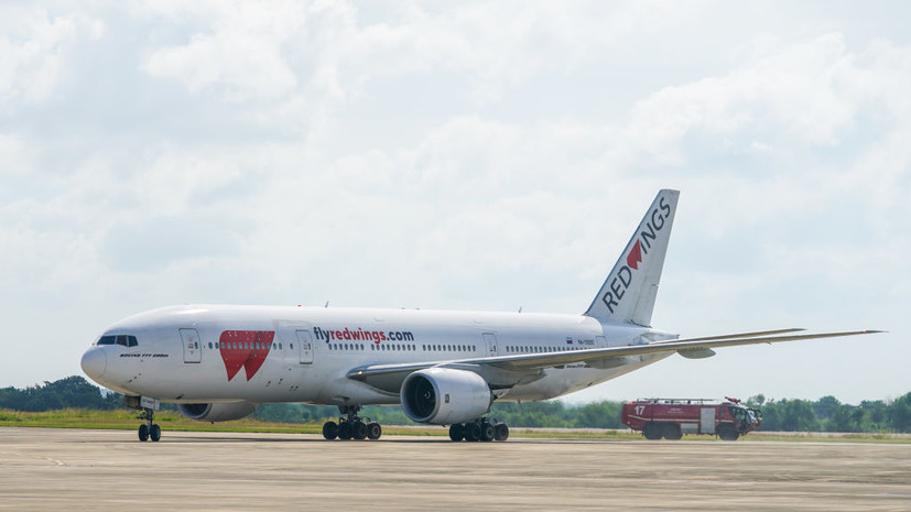 Все пассажиры задержанных рейсов Red Wings вернулись в Россию