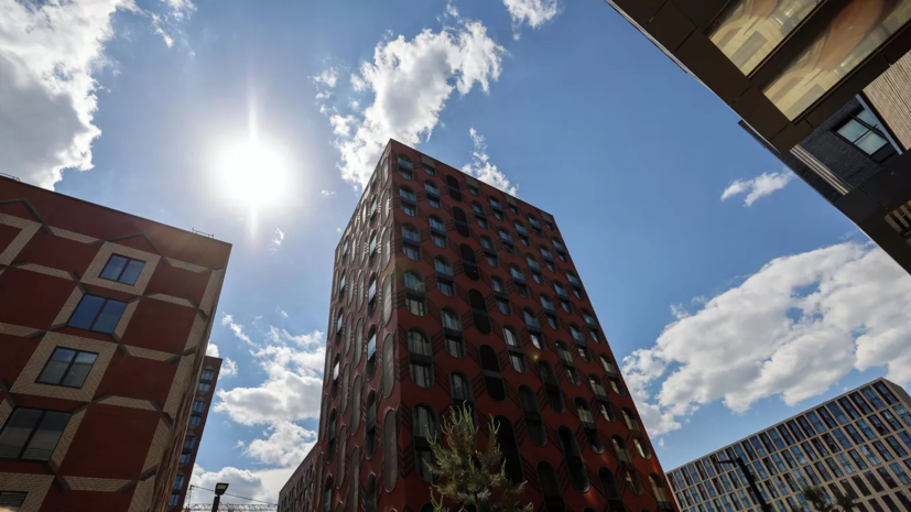 В Москве с начала года выдали более 15 тысяч кредитов по семейной ипотеке