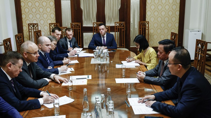 В Москве обсудили вопросы партнёрства с КНР и участие китайской делегации в ВЭФ