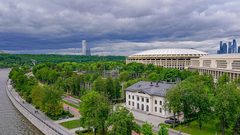 В Москве в «Лужниках» отменили ночную вечеринку 18 августа из-за непогоды