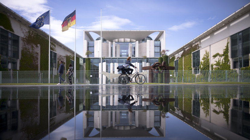 Bild: почти две трети немцев хотели бы видеть новое правительство в ФРГ