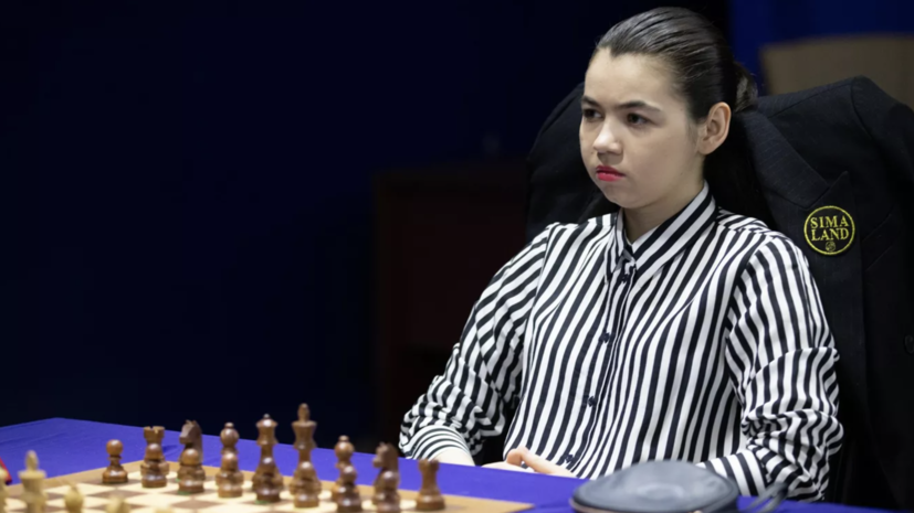 Горячкина победила Салимову на тай-брейке и выиграла Кубок мира по шахматам