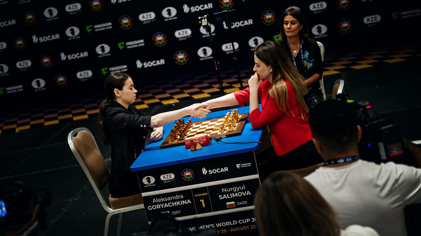 Королева цейтнота: Горячкина спаслась на тай-брейке и победила Салимову в финале Кубка мира по шахматам
