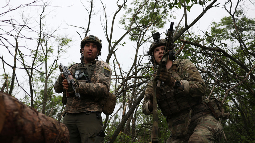 NYT: украинские военные играют в мобильные игры на линии фронта
