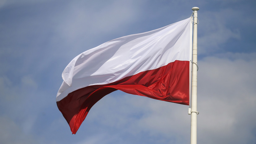 Власти Польши заявили о намерении продлить запрет на импорт украинского зерна