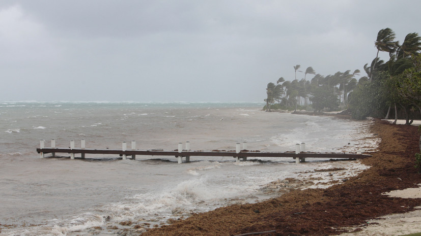 Свыше 1,6 млн жителей Доминиканы остались без доступа к питьевой воде из-за шторма