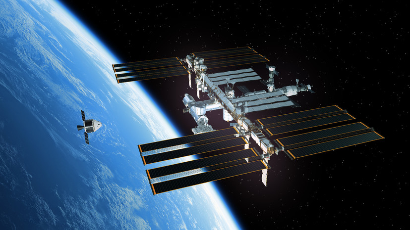 Корабль Crew Dragon сблизился с МКС перед предстоящей стыковкой