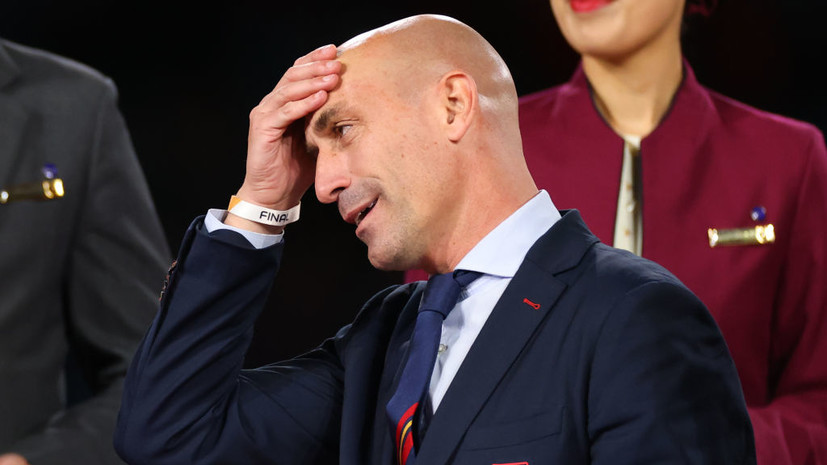 COPE: RFEF отозвала заявление с опровержением слов Эрмосо о поцелуе с Рубиалесом