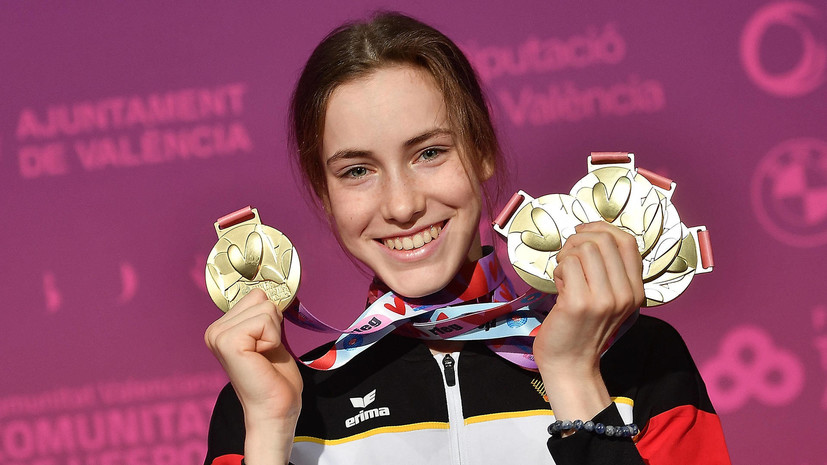 Повторение рекорда Канаевой: представляющая Германию гимнастка Варфоломеева выиграла пять золотых медалей на ЧМ
