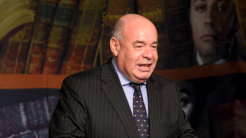 Швыдкой встретился с жителями Москвы в общественном штабе Собянина