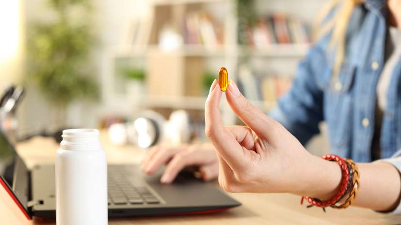 Врач Бурдакова: курс витаминов поможет укрепить здоровье школьника осенью