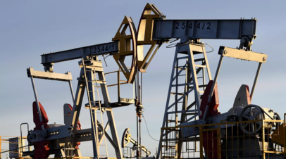 Цена нефти марки Brent опустилась ниже $82 за баррель