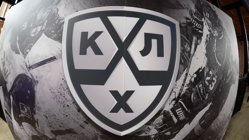 НХЛ продолжит политику соблюдения условий контрактов игроков КХЛ