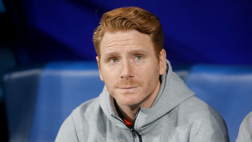 Мостовой: Абаскаль никогда не играл в футбол, поэтому ему тяжело