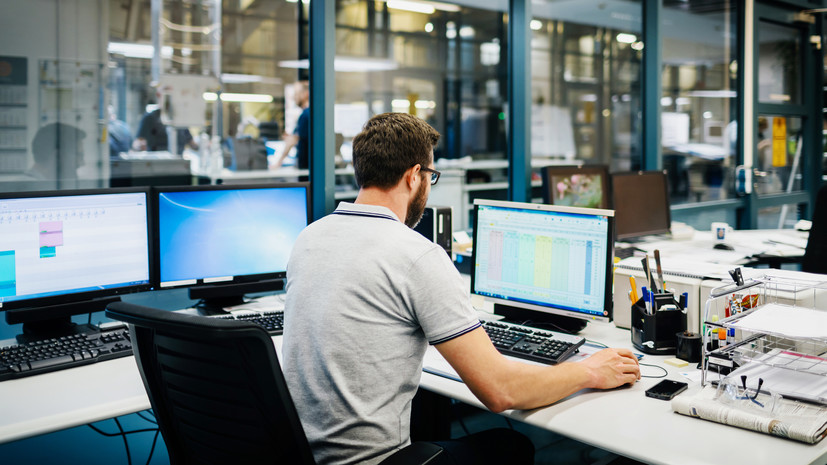 Число проводимых Рострудом проверок снизилось более чем на 80% за 10 лет