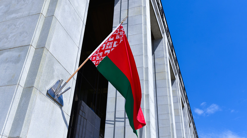 Граждане Белоруссии больше не смогут получать паспорта вне страны