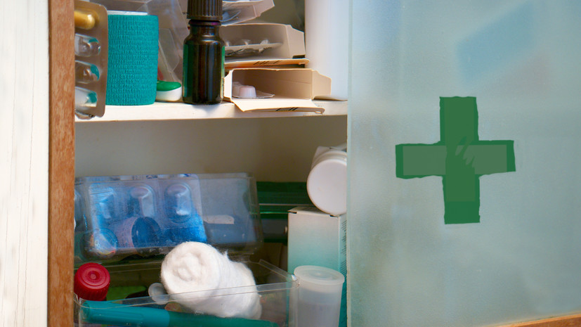 В домашнюю аптечку россиян чаще всего входят лекарства от аллергии и сорбенты