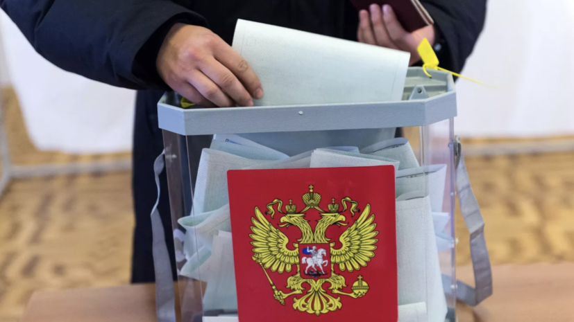 В ЛНР открылись все участки для голосования на выборах