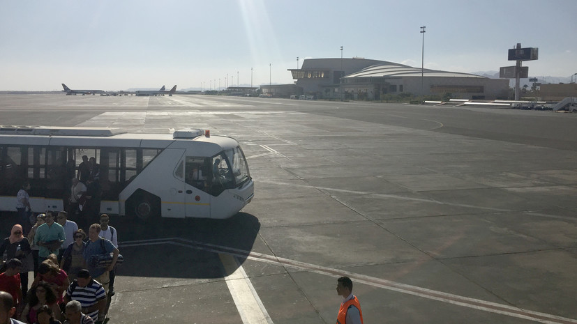 АТОР: пассажирам отменённого из Египта рейса Red Sea продлили проживание в отеле