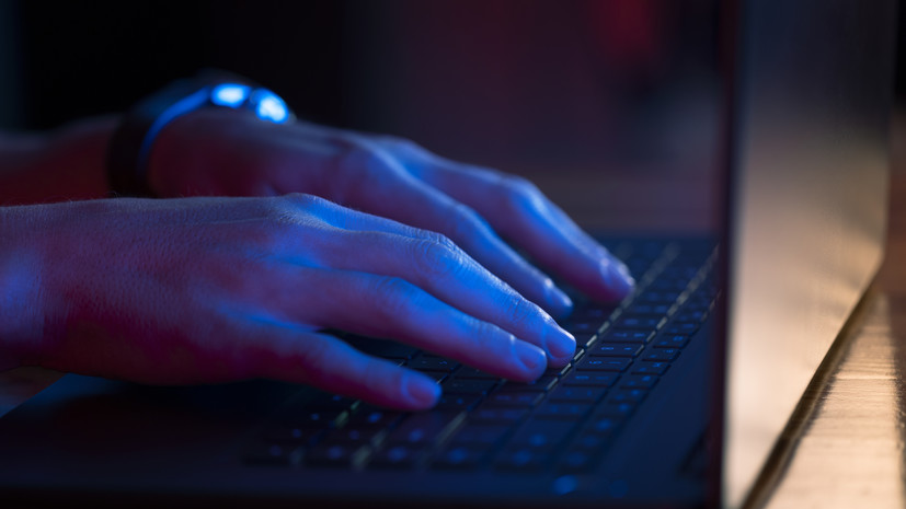 В Москве задержали мужчин, которые подожгли автомобиль